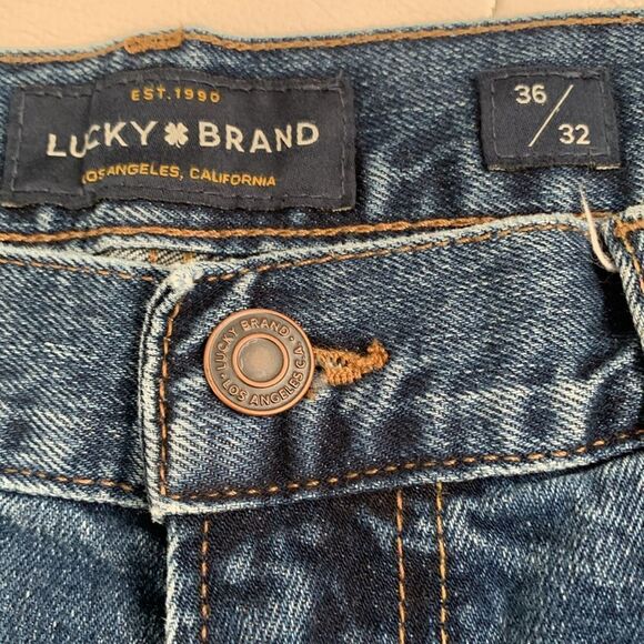 Lucky Brand 221 Original Straight Distressed Jeans Men’s Denim Size 36/32 - Picture 7 of 11